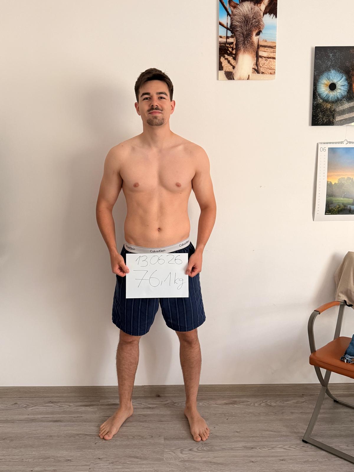 Maxi am 13. Juni 2026 bei 76,1 Kilogramm